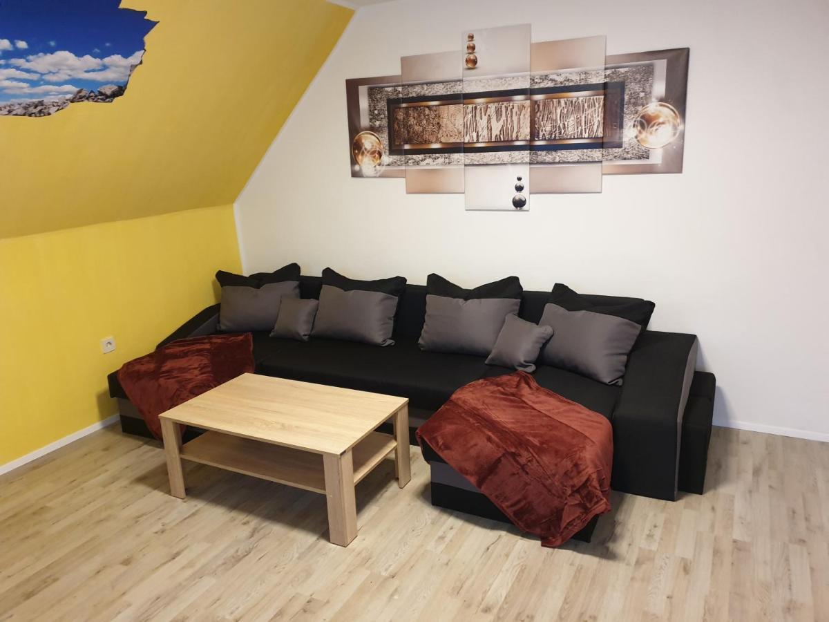 Grosszuegige Ferienwohnung In Furth Im Wald Exterior photo